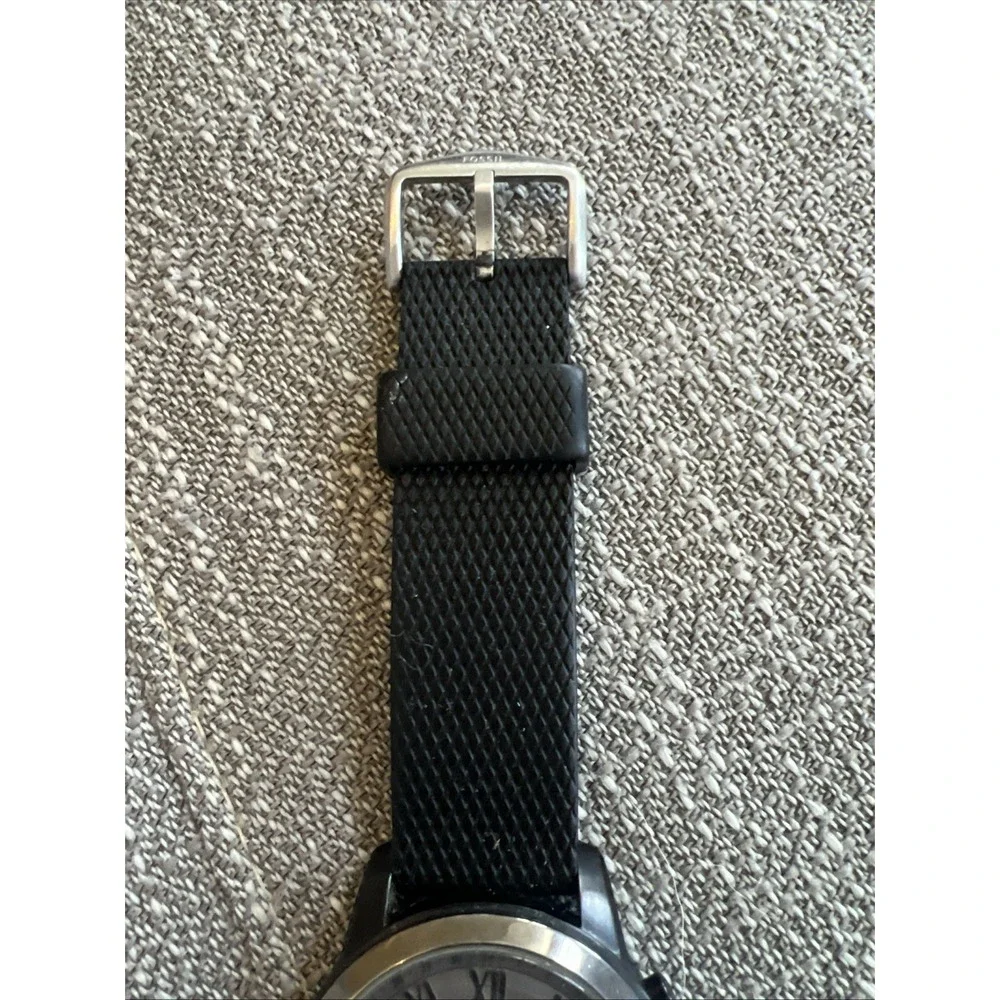 Fossil good needs